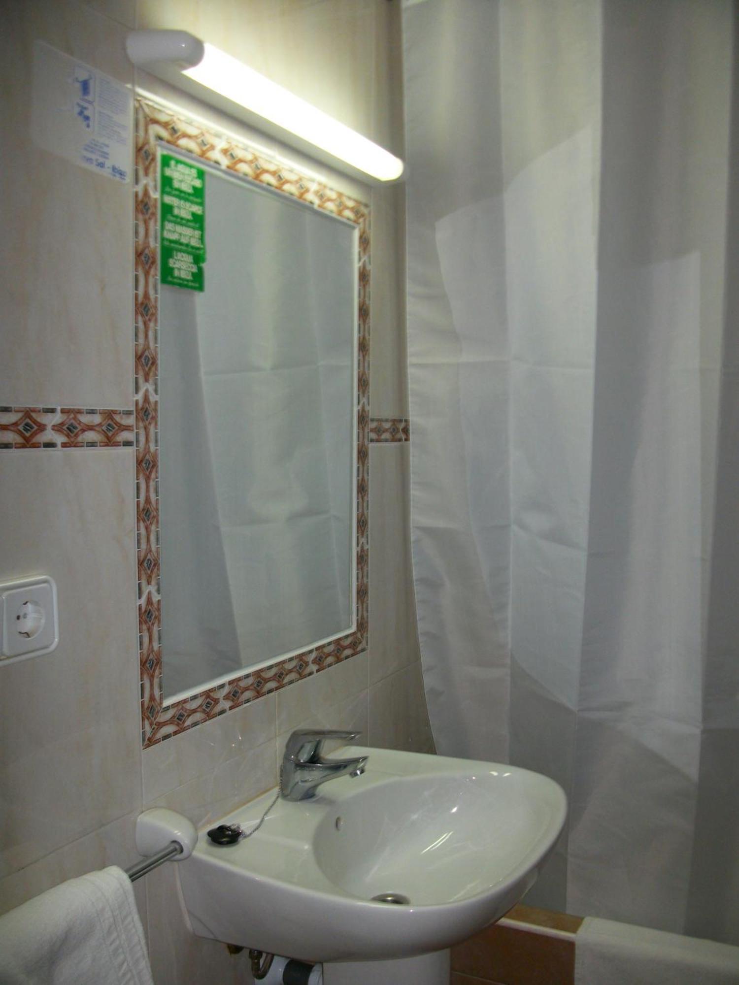 Apartamentos Llevant Ibiza Exterior foto