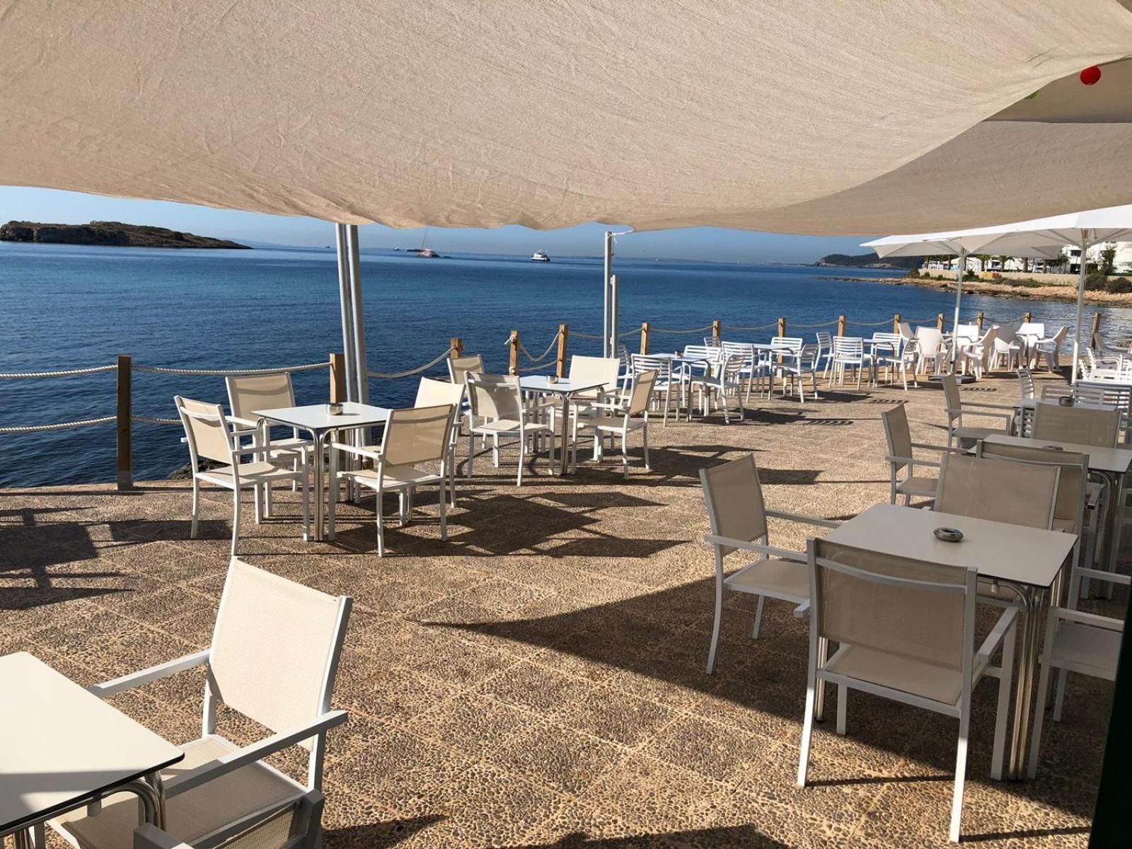 Apartamentos Llevant Ibiza Exterior foto
